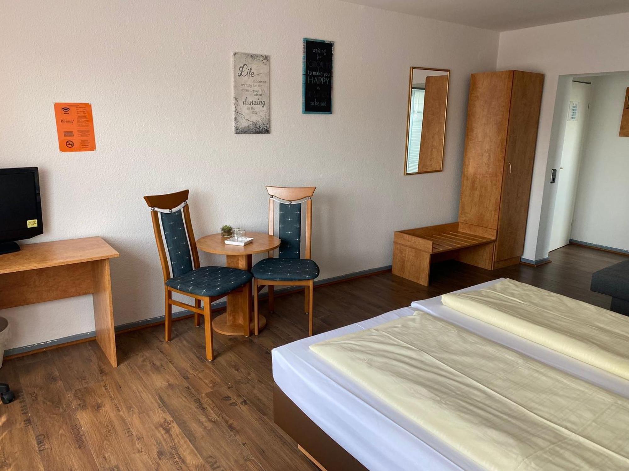 Hotel Sonne - Haus 1 Idstein Kültér fotó